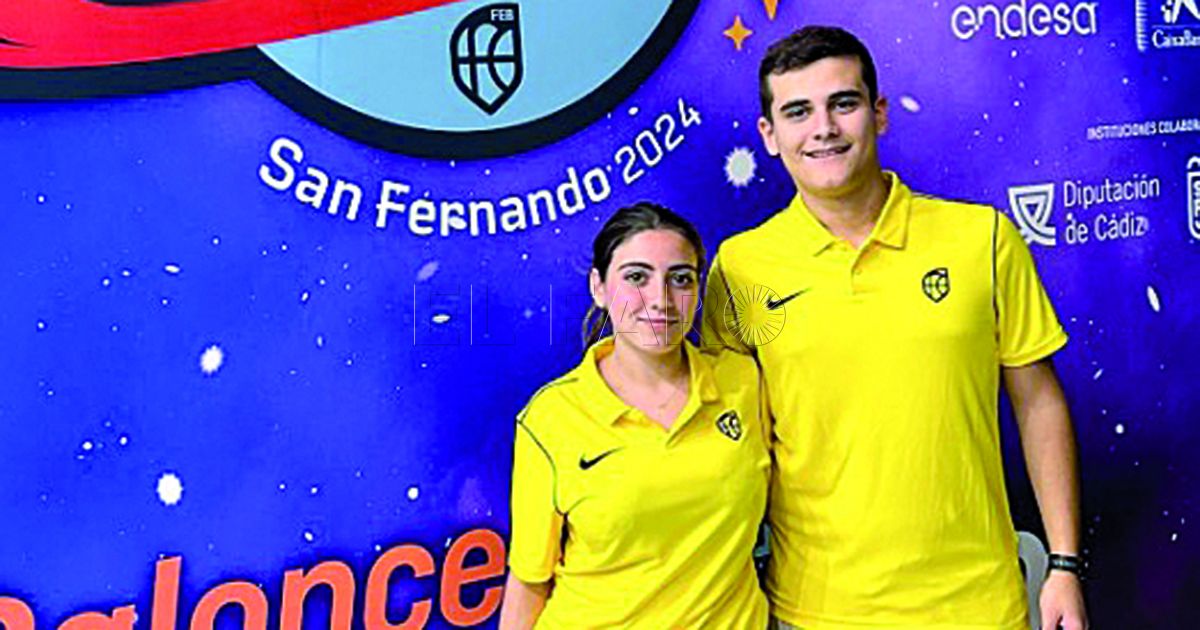 Los árbitros locales Clara Pascual e Ignacio Mesa vuelven del Nacional