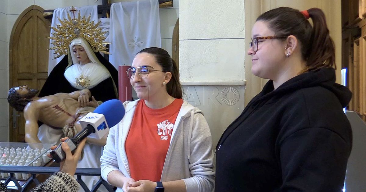 Auxiliares de camarera de la Virgen "Siempre decimos que a la imagen hay que vestirla según lo que te pida y lo que te diga"