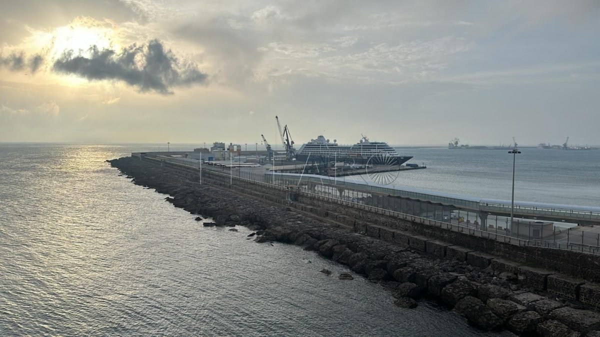 Azamara e1710928694693 Desembarca en Melilla el primer crucero de este año