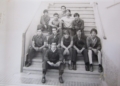 Compañeros curso Escuela Maestría año 1969 El niño que llevaba la cena a su padre a la parada de taxis de Cándido Lobera