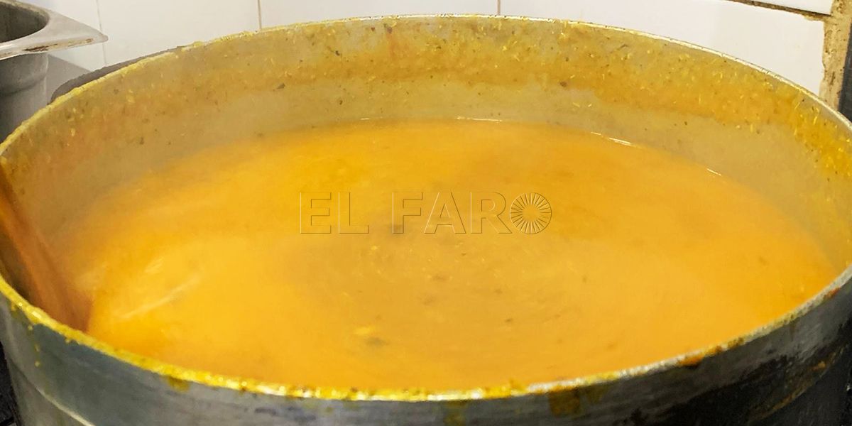 Foto 2 recortada Página 32 2 La ruptura del ayuno, ¿en casa o a mesa puesta?
