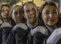 Foto 6 El Vía Crucis y el traslado del Cautivo inician la Semana Santa