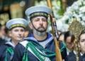IMG 20240330 WA0013 El Santo Entierro trae la oficialidad a la Semana Santa de Melilla