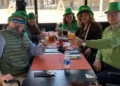 Juan Antonio Vera con amigos 1 1 Celebración de San Patricio