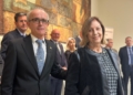 SOCIA Ma Josefa Alonso García El Club Marítimo entrega sus insignias de oro y metopas de honor