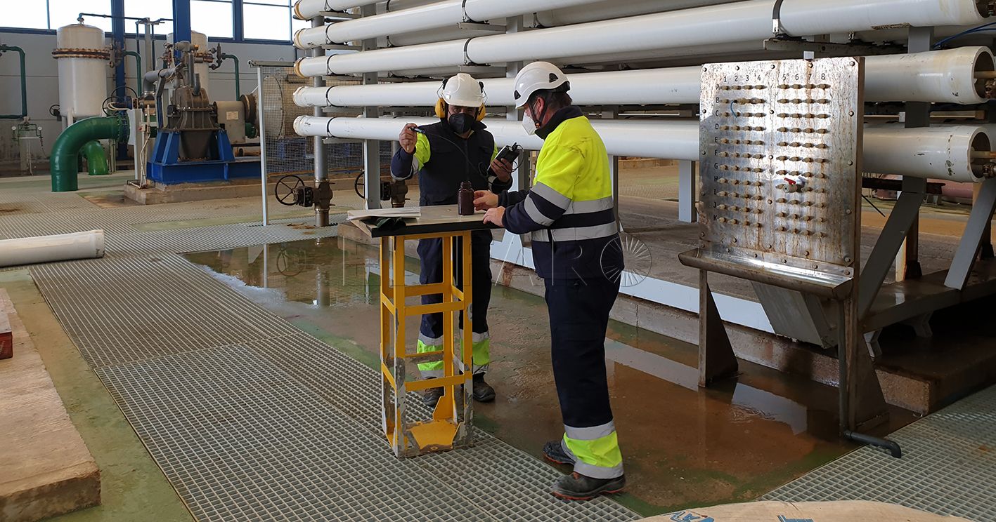 Trabajadores Desaladora Melilla recorte La mitad del agua que se consume en Melilla procede de la desaladora