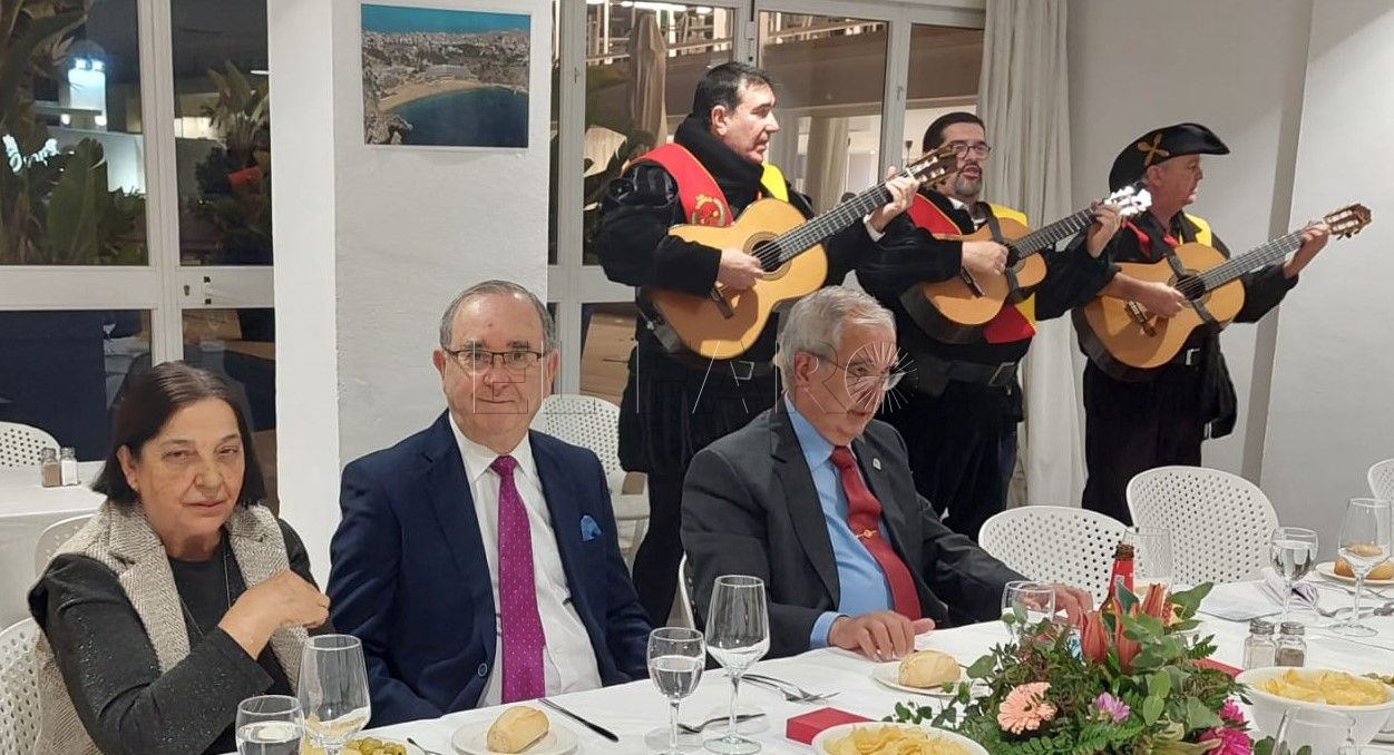 Tuna Malacitana Hotel Alay Encuentro en Benalmádena de los antiguos residentes de Alhucemas