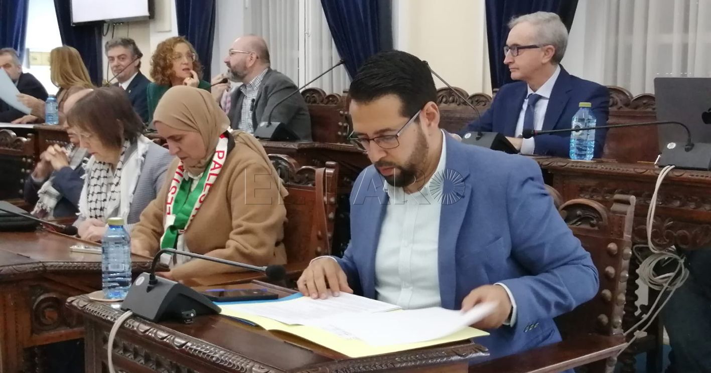 azmani pleno recorte Los contratos menores provocan una fuerte discusión entre Azmani y el PP