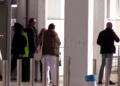 gente aeropuerto Los bonos turísticos atraen la atención de viajeros a Melilla para esta Semana Santa