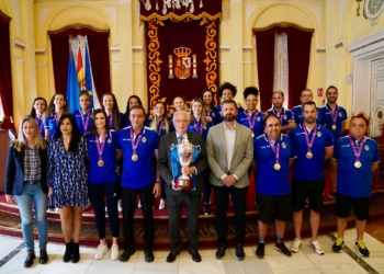 23D 3 3 Recepción de la CAM a las campeonas de la Copa de la Reina