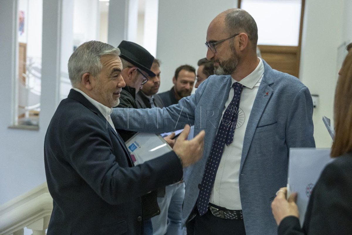4f8308e6 9490 4422 9bdc e63b5dd52e51 e1712339549539 Zona Centro presenta un dossier con propuestas para el desarrollo de la ciudad