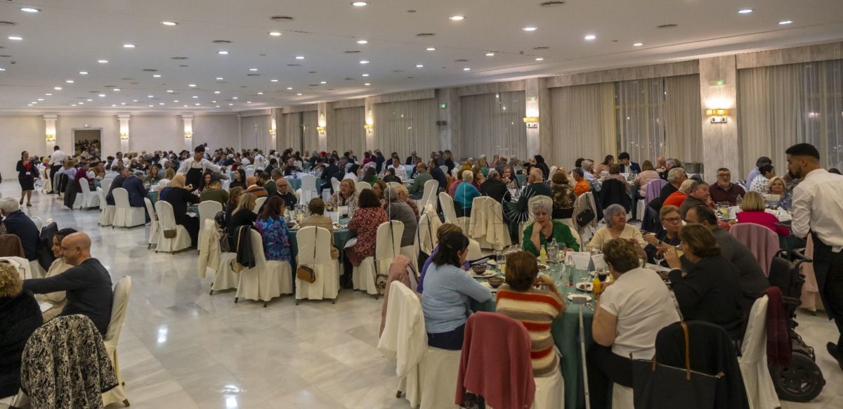 6a411bc6 5655 4f1d 9f2b a1b1fe2bdc64 e1712264288515 La ruptura del ayuno institucional escenifica la multiculturalidad de Melilla