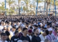 El rezo colectivo del Eid al-Fitr reúne a 7.000 melillenses en una defensa de la convivencia y la hermandad en Melilla