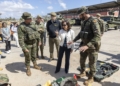 WhatsApp Image 2024 04 12 at 16.20.34 1 Margarita Robles visita las unidades de la Comandancia General de Melilla en la Base Alfonso XIII