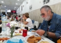 WhatsApp Image 2024 04 28 at 10.23.42 3 Éxito de la comida por el Día de la Madre en el Centro Hijos de Melilla