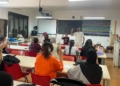 aff0f89d dbc7 45cf 8516 23a85496c973 Unas 15 alumnas de la UGR se introducen en la lengua de signos con el taller de Asome
