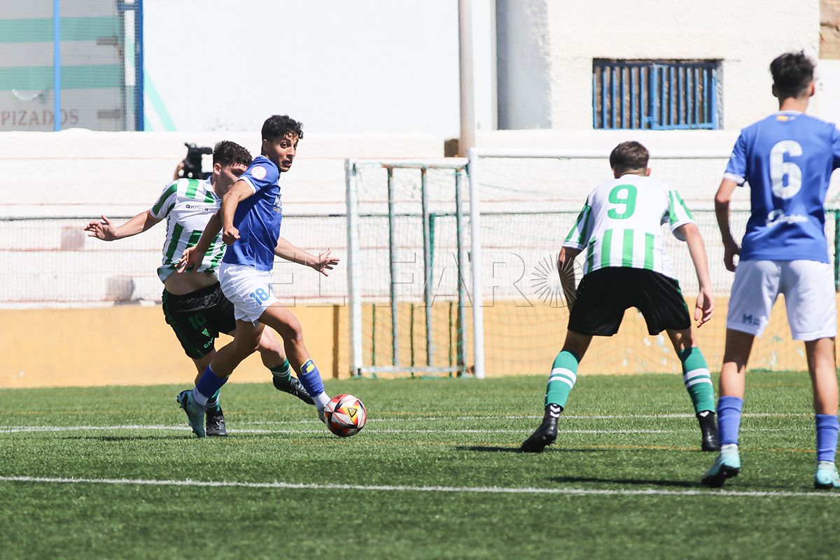 recortada Derrota de la UD Melilla Juvenil en su visita al campo del Calavera