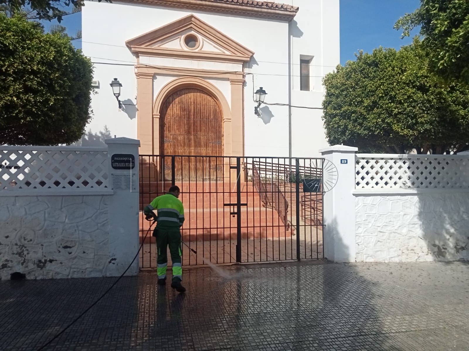 Los trabajadores de la limpieza lamentan que el contrato de urgencia retrasará sus aumentos de sueldo