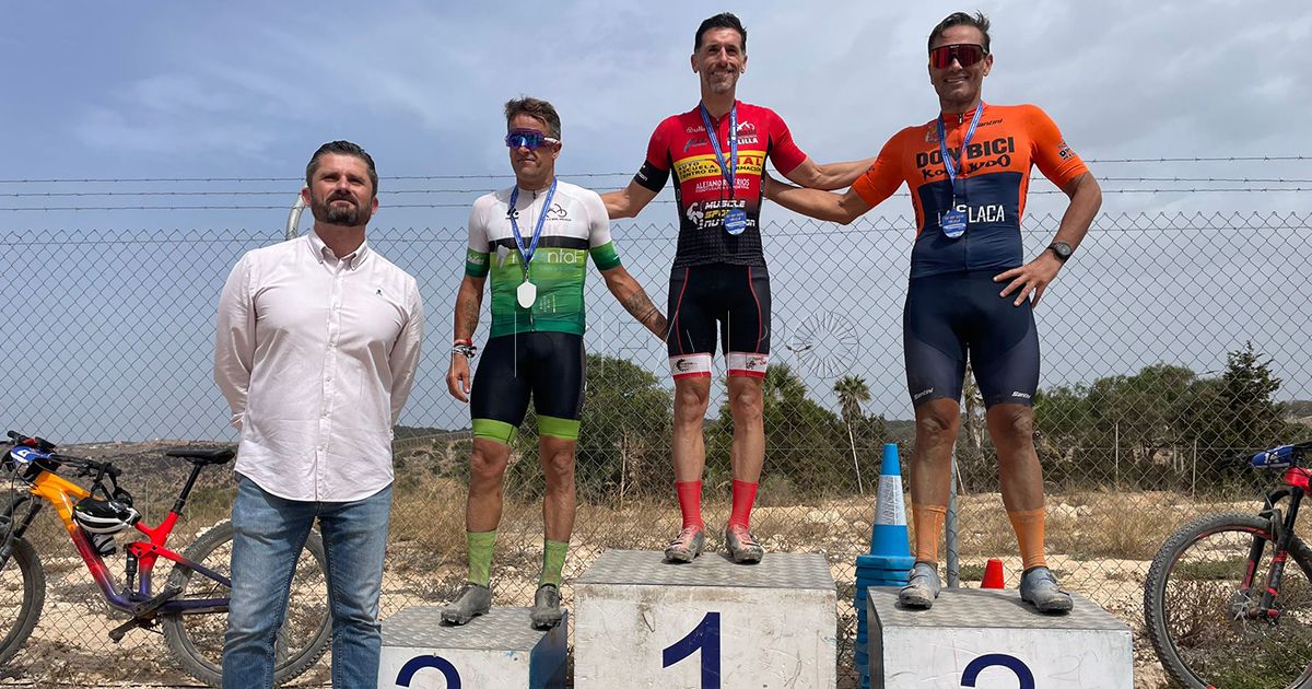 212121212121212 Luismi Ruiz Narváez vence con autoridad en mountain bike