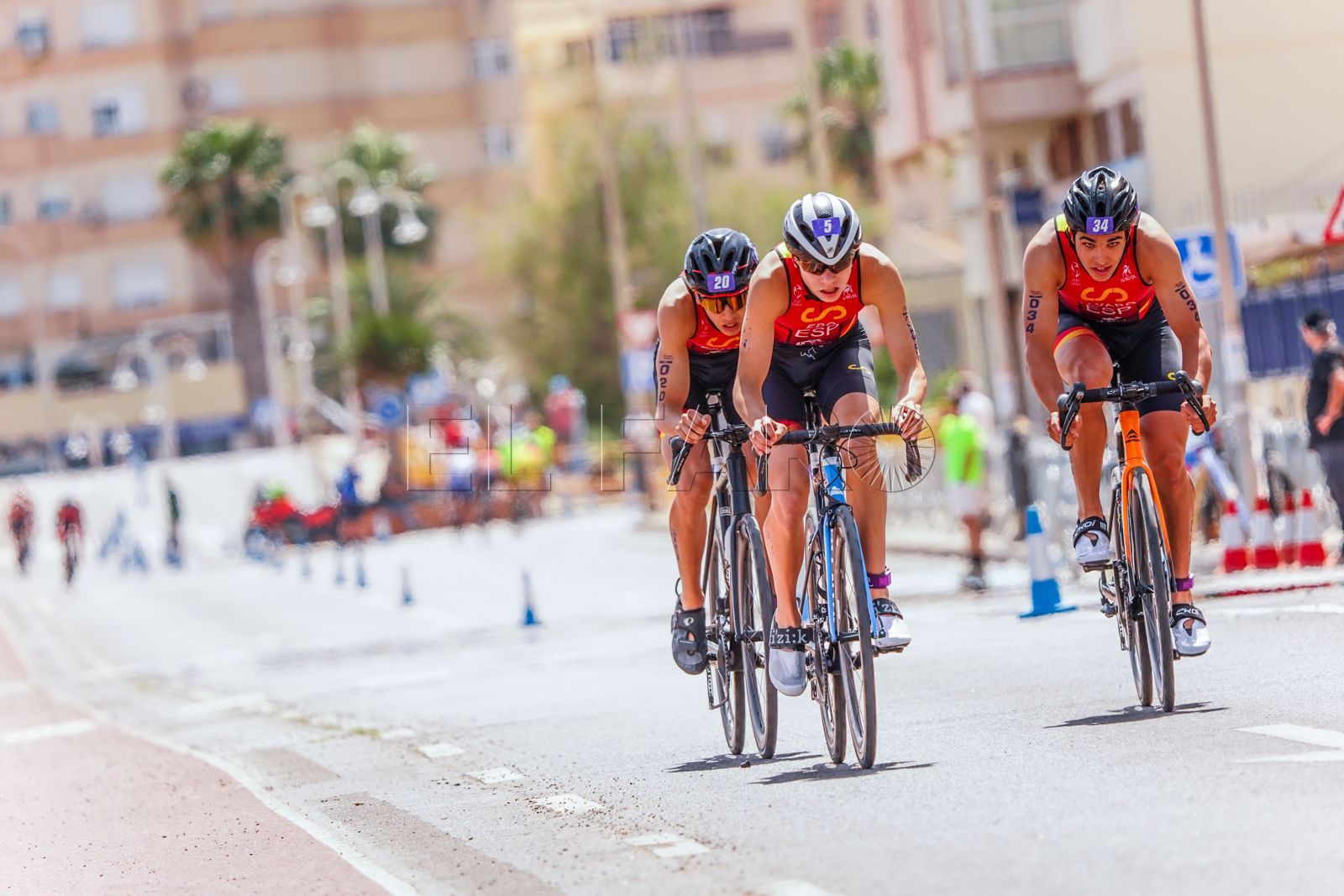 436175673 821943689975611 6893549969235777335 n Más de centenar de triatletas se citan en el Acuatlón TriMelilla