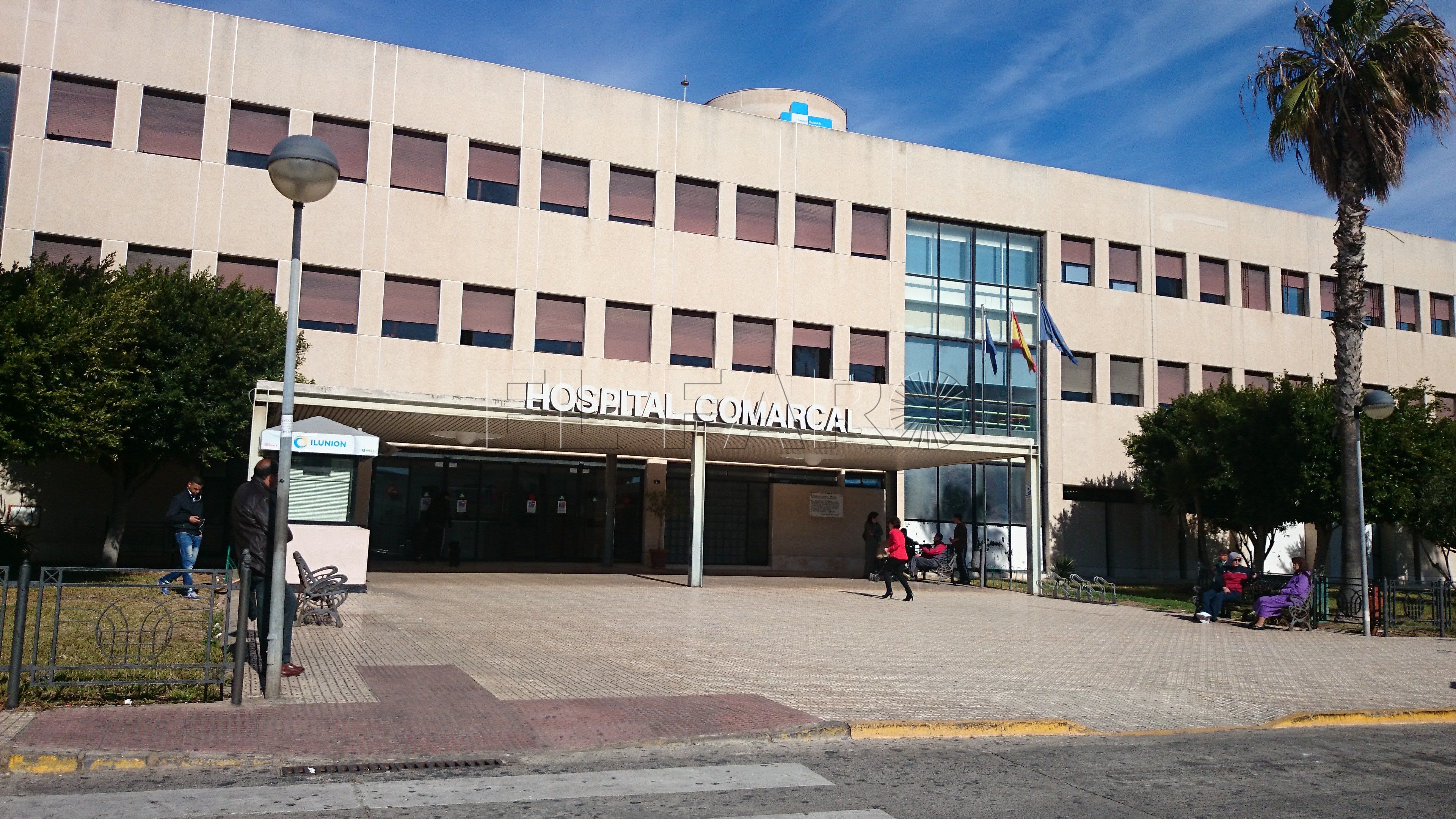 Hospital Comarcal Imbroda afirma que su Gobierno "lo habría hecho mejor" en la sanidad