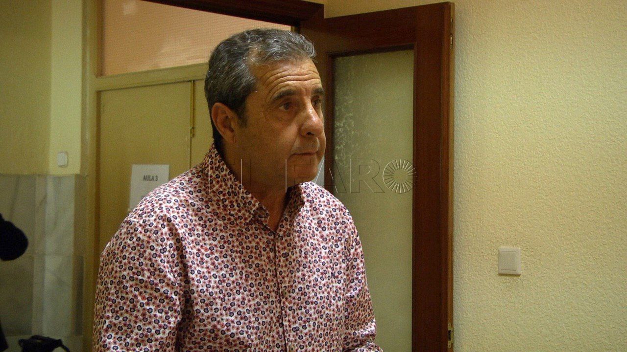 RECORTE ALCOBA La sociedad civil de Melilla