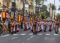 WhatsApp Image 2024 05 25 at 21.39.16 1 Cientos de melillenses arropan a los militares en el desfile del DIFAS