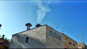 jfjf Guelaya denuncia que Endesa "sigue maltratando la atmósfera" de Melilla