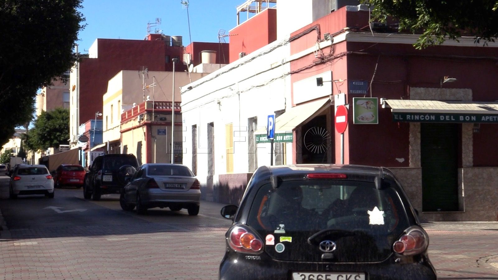 CpM propone zona azul o rotarias en los barrios donde falta aparcamiento