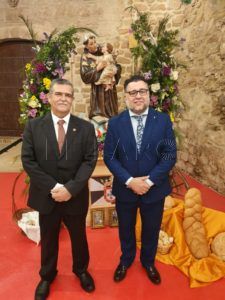 96e0bfaf 8d5e 4faf a355 1c5ec522771f La Casa de Ceuta celebra San Antonio con una exitosa participación