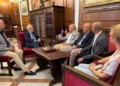 Con Presidente sentados La Universidad de Granada presenta su candidatura para el Simposio SEIEM 2025 en Melilla