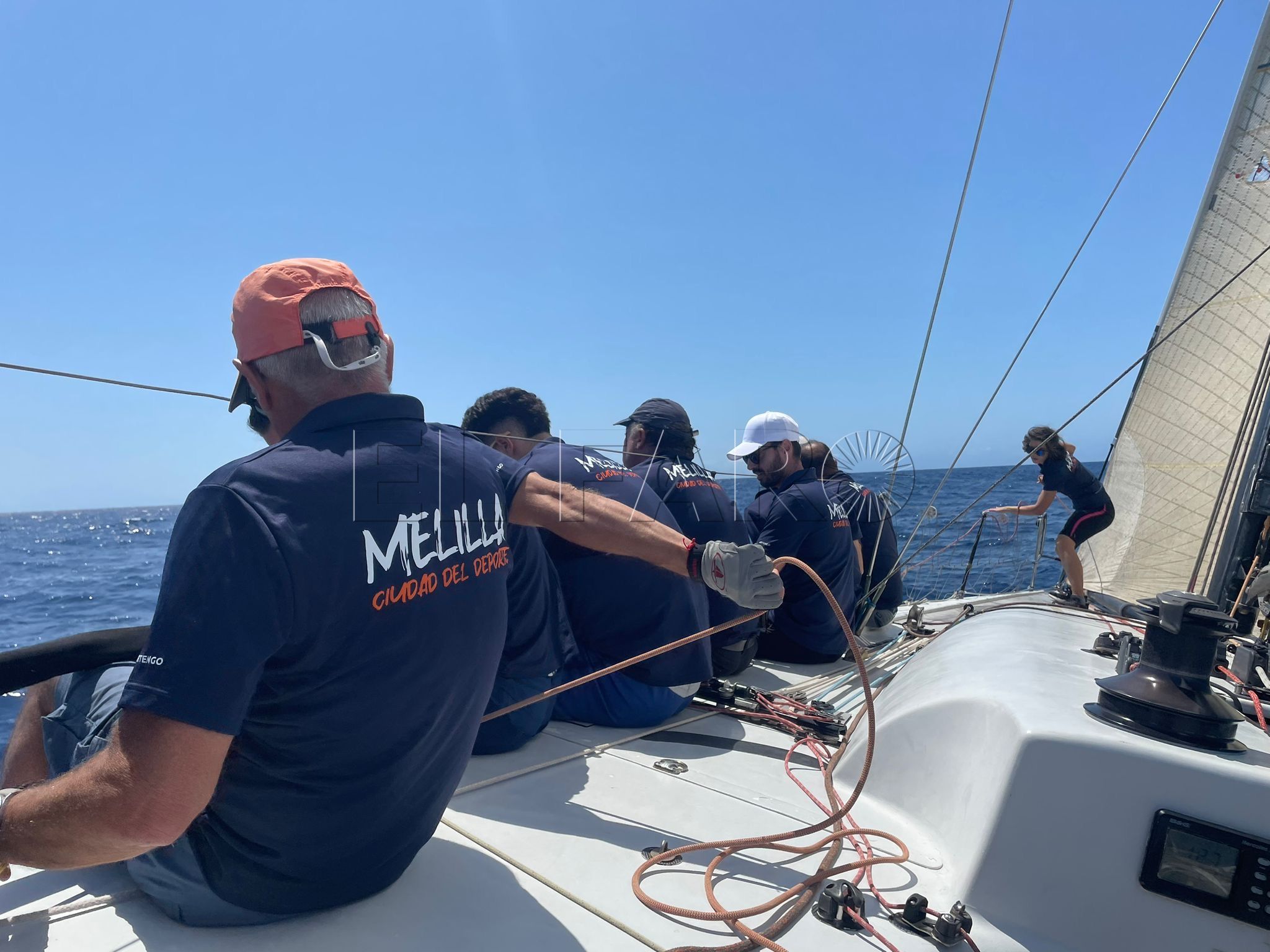 Entrenamiento7 El barco Ciudad de Melilla está listo para competir