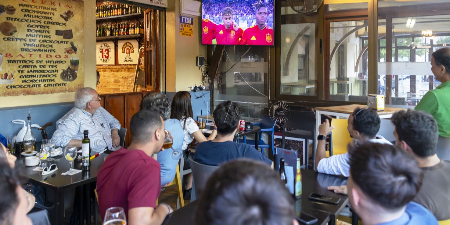 Europa Melilla se rinde a la selección española