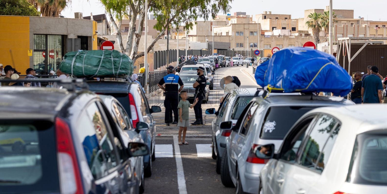 OPE WEB La OPE registra retenciones de hasta cinco horas en la frontera de Beni Enzar