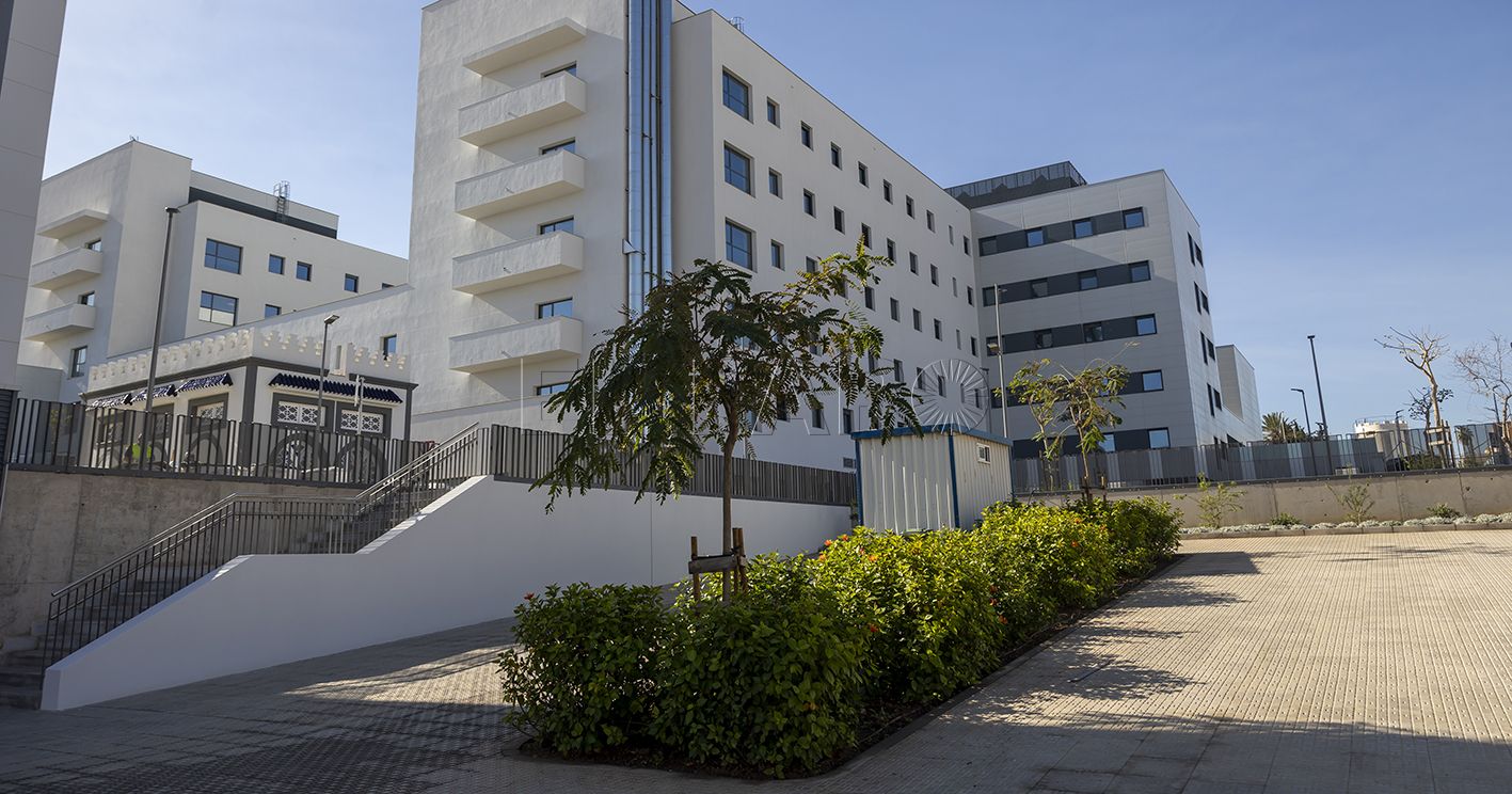 VISITA HOSPITAL 59A4121 recorte Emilio Buendía dice que la sanidad no escapa a “la depauperación global, económica, vital y colectiva” de Melilla