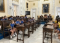 WhatsApp Image 2024 06 10 at 12.02.07 Unos 60 alumnos del colegio La Salle visitan el Palacio de la Asamblea