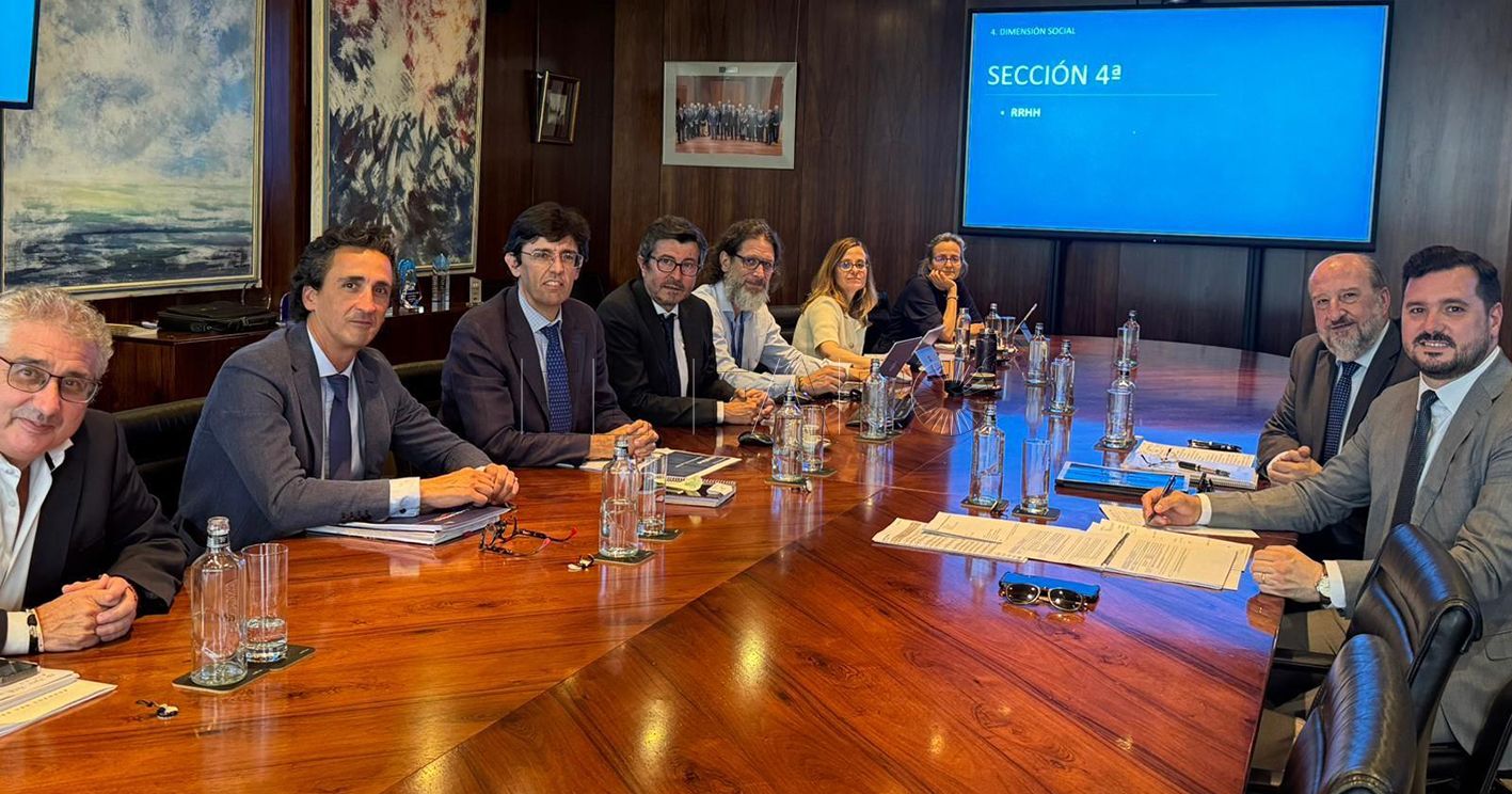 reunion Autoridad Portuaria recorte 1 La Autoridad Portuaria trata el plan de empresa de 2024 y 2025 con Puertos del Estado