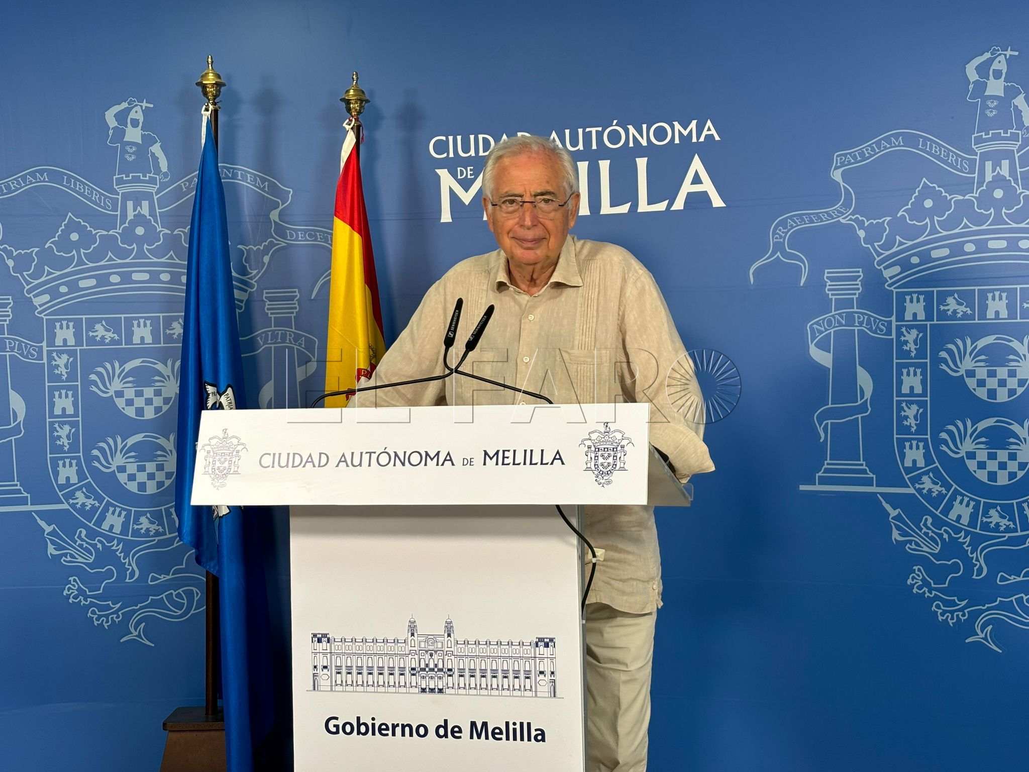 32794f4d 25a6 44dc a27a 9b74027b8372 La Ciudad pide a Robles que explique el agravio con Ceuta en cesión de suelo
