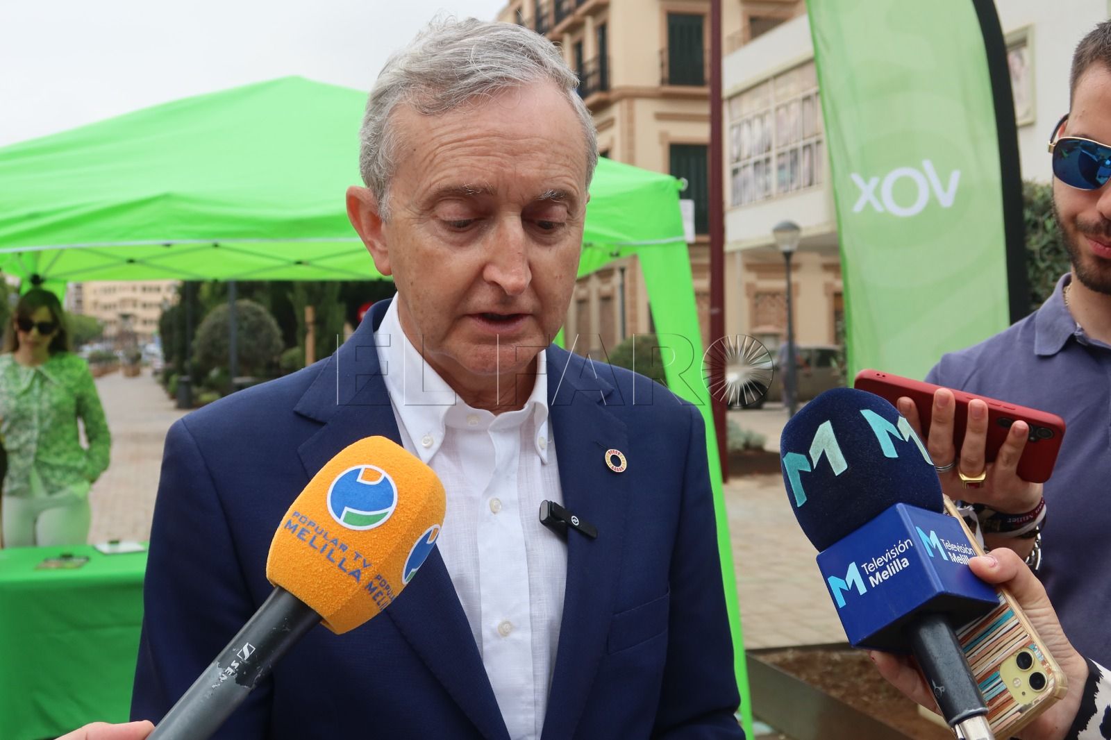 Vox presenta una moción en la Asamblea para rechazar el reparto de menores migrantes