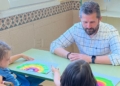Captura de pantalla 2024 07 12 a las 23.04.31 copia recorte 1 Bonnemaison visita el tercer taller de inglés de CentrosD2 con 110 niños participantes del programa 'Educa Verano'