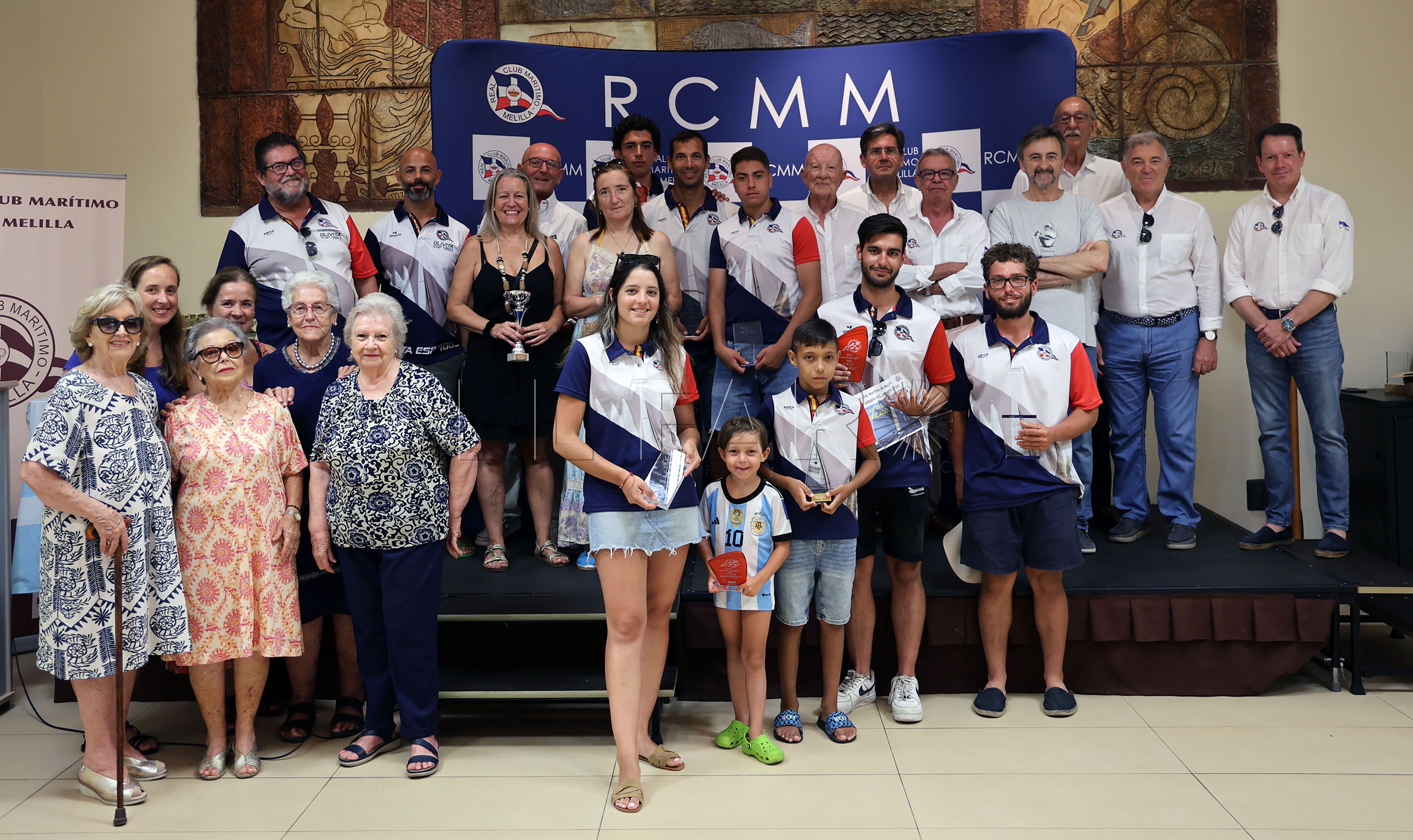 Foto Premiados El Real Club Marítimo cierra los trofeos de la Virgen del Carmen con las medallas