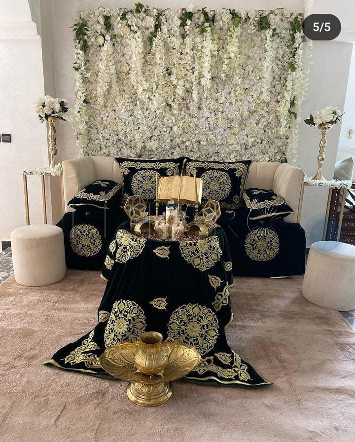 Trono de boda rifena Tradición y evolución en las bodas rifeñas de Melilla