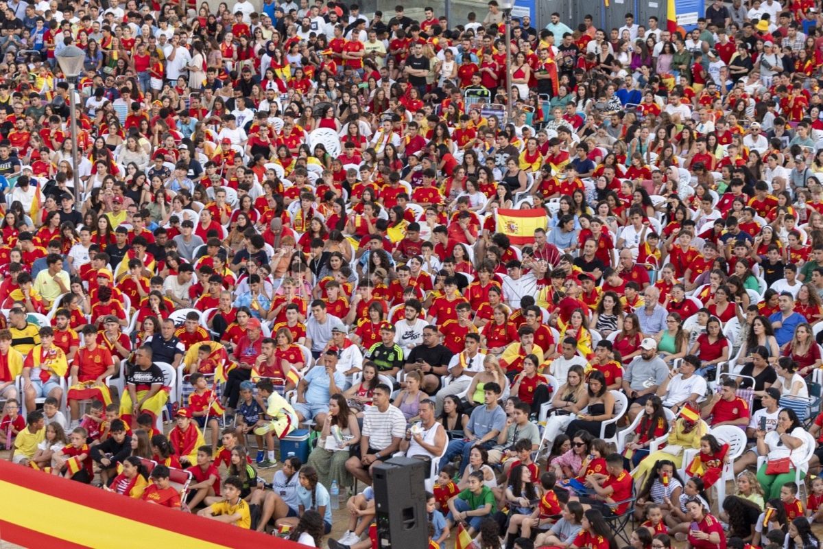 WhatsApp Image 2024 07 15 at 00.40.41 6 e1721000393389 Melilla entera vibra con la victoria de la Selección en la Eurocopa