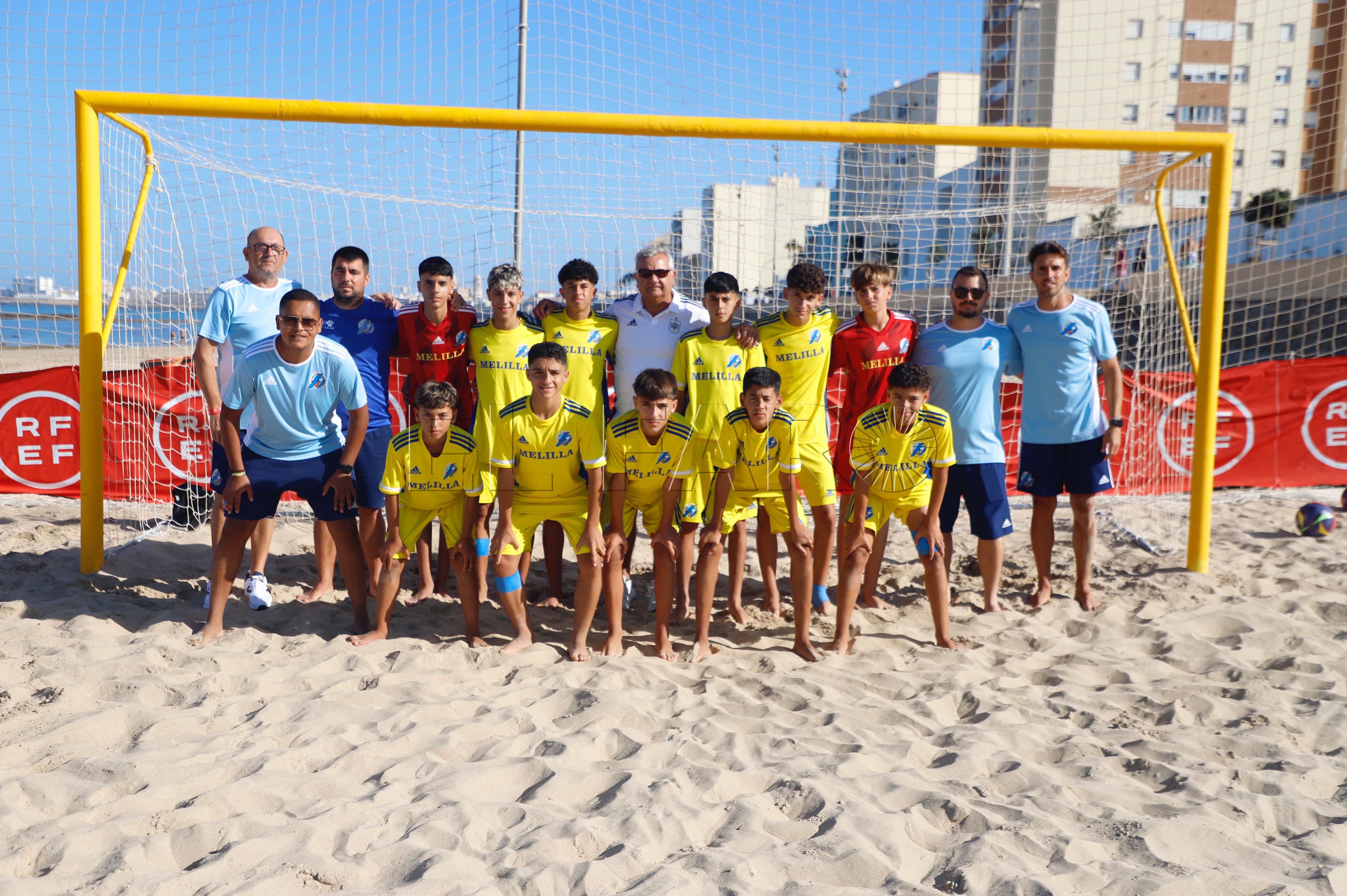 WhatsApp Image 2024 07 22 at 12.58.08 Buena fase de grupos de Melilla en el Nacional infantil y juvenil de fútbol playa