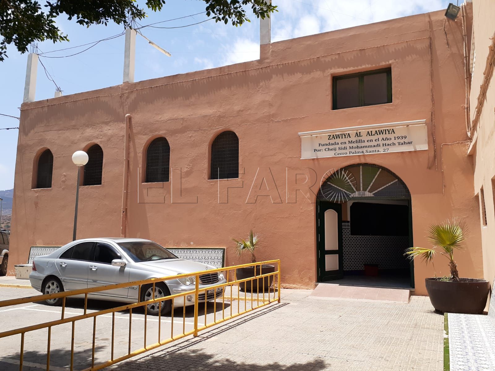 Todo apunta a que el máusin de la Zawiya Al Alawiya será local