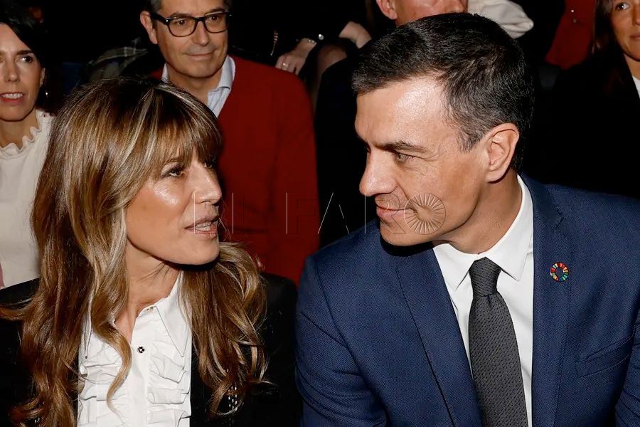 pedro sanchez y begona gomez Un daño irreparable a nuestro sistema democrático