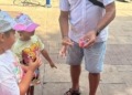 1357e0b5 2680 4ab5 bd2d e2ac88a65597 Los talleres de 'La vida es oro' salen a la calle para disfrute de abuelos y nietos