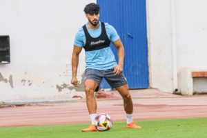 IMG 3660 La plantilla azulina termina una dura semana de trabajo