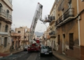 WhatsApp Image 2024 08 21 at 16.36.59 Varias intervenciones de los Bomberos a causa de la caída de cascotes