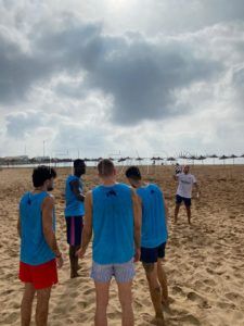 WhatsApp Image 2024 08 24 at 16.38.49 El trabajo del Melilla Baloncesto se traslada a la playa